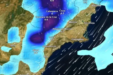 Murcia activa alertas por tormentas severas: granizo de gran tamaño, lluvias intensas y olas de hasta 3 metros