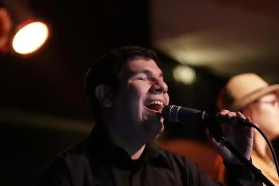 “NO VER NO TE IMPIDE SOÑAR”. Alberto Miguel Yraidini 