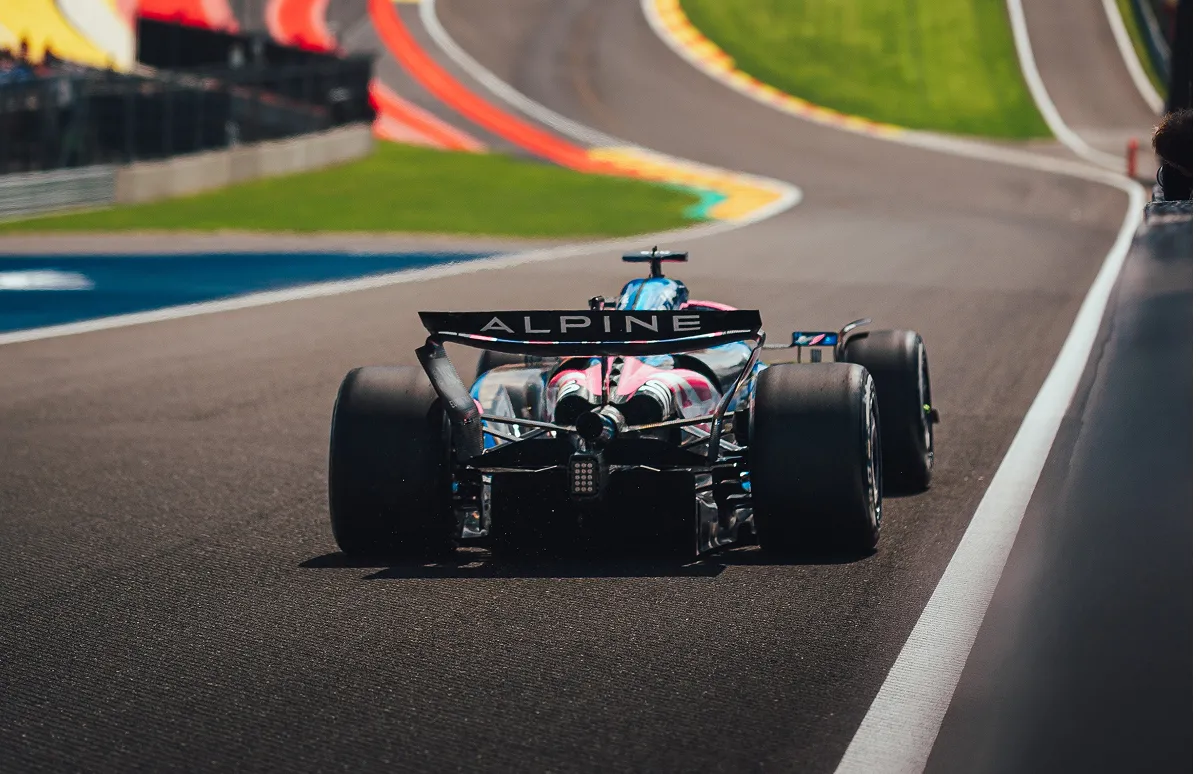 Piastri se quedó con la pole en el Sprint del GP de Bélgica, Colapinto largará 19°