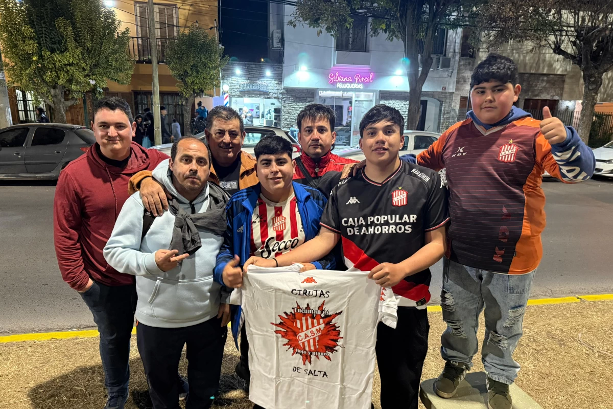 EXPECTANTES. Los fanáticos salteños esperan que San Martín sume de a tres unidades esta noche.