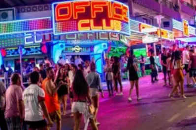 El “Magaluf Flu”: el supuesto virus que afecta a turistas británicos tras volver de Mallorca