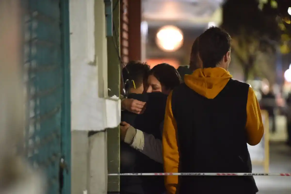 Un automovilista chocó contra una casilla de gas y debieron evacuar varios edificios en Catamarca al 400