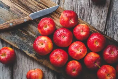 Estas ocho frutas aportan más fibra que la manzana y tienen beneficios para la salud
