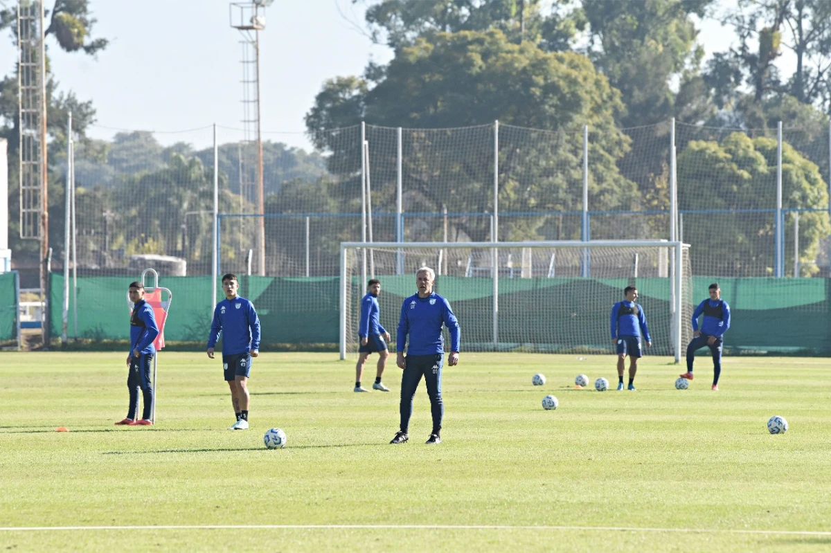 NO SE MAREAN. Pusineri y sus pupilos están contentos por el arranque de semestre que tuvieron; sin embargo ahora tienen el objetivo de dar el salto de calidad.