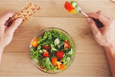 Comer saludable para adelgazar: descubre las porciones ideales sin pasar hambre