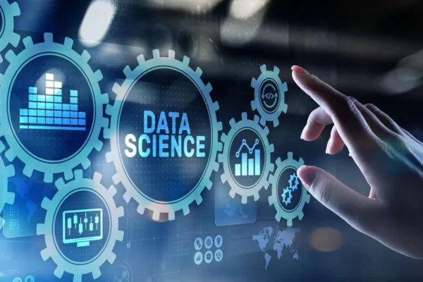 Cómo acceder a una de las profesiones mejor pagadas en España: ser Data Scientist
