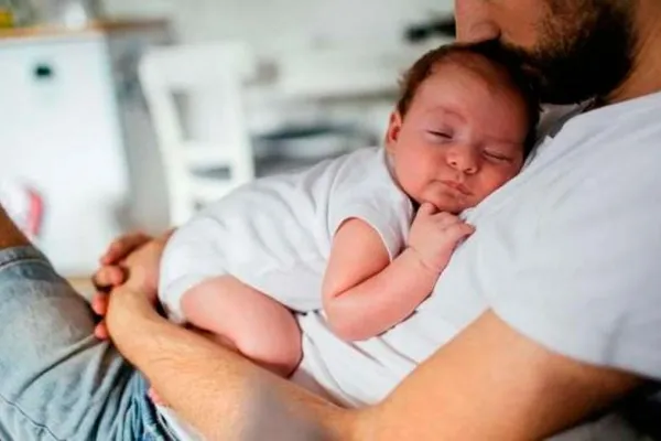Así será el nuevo permiso de paternidad en España