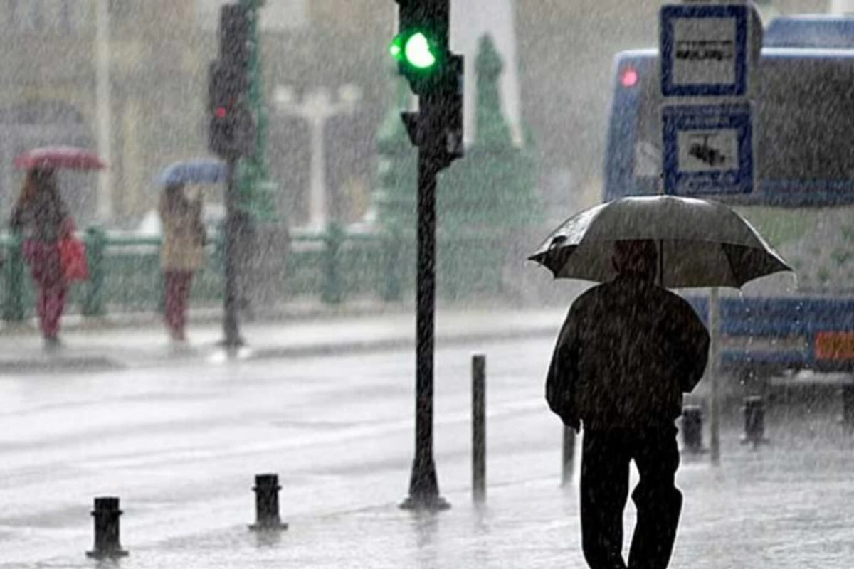 La AEMET alerta: tormentas intensas y noches tropicales en varias zonas de España