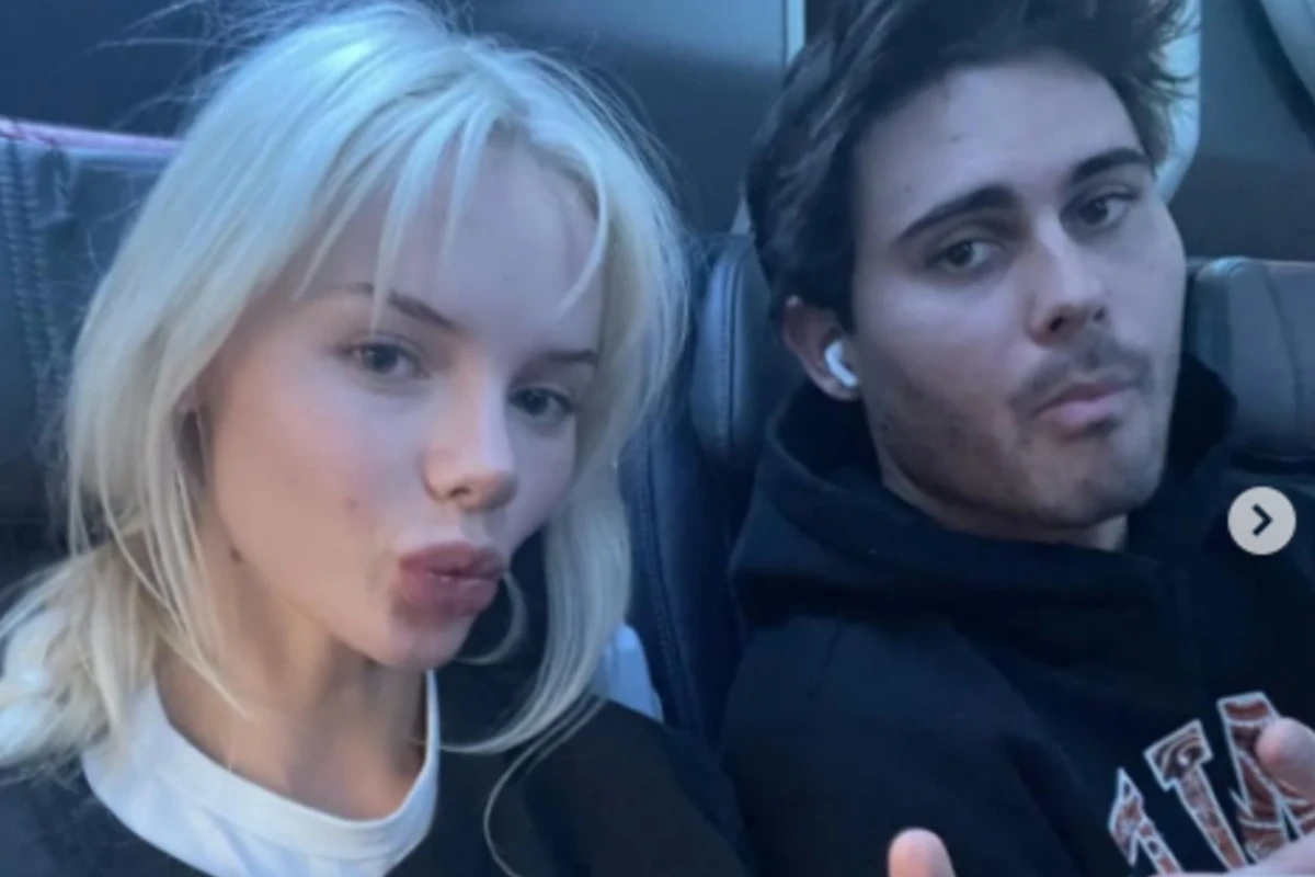 Michel Iglesias, el hijo de Julio Iglesias, disfruta del verano en Marbella junto a su novia diseñadora