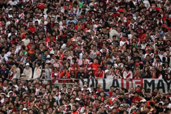 En pocas horas, los hinchas de River Plate agotaron las entradas para ver a su equipo contra San Martín de Tucumán