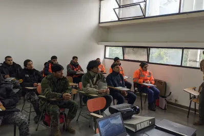 Con una capacitación en Horco Molle, la UNT entrena a fuerzas y vecinos para combatir incendios forestales