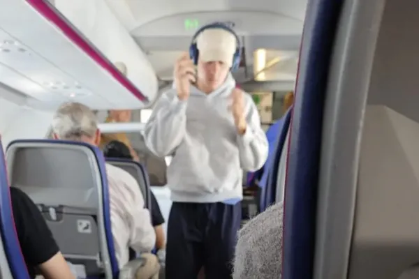 Modo low cost: el particular viaje de Franco Colapinto a Hungría que generó sorpresa