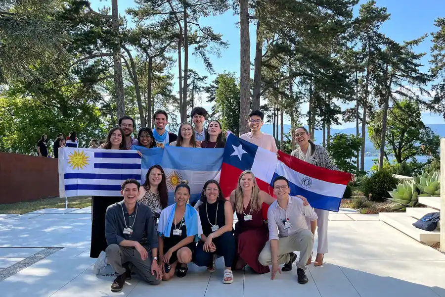 DIVERSIDAD REGIONAL. Nazarena trabajó con líderes del cono sur, de Chile, Paraguay y Uruguay. / CORTESÍA NAZARENA ESTRADE