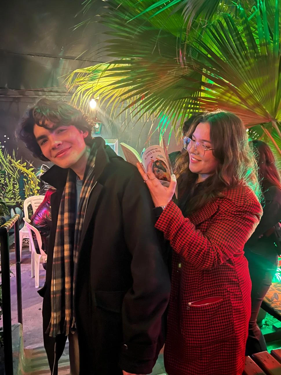 DEFINICIÓN. “Necesitamos usar las palabras para hacer algo bello”.