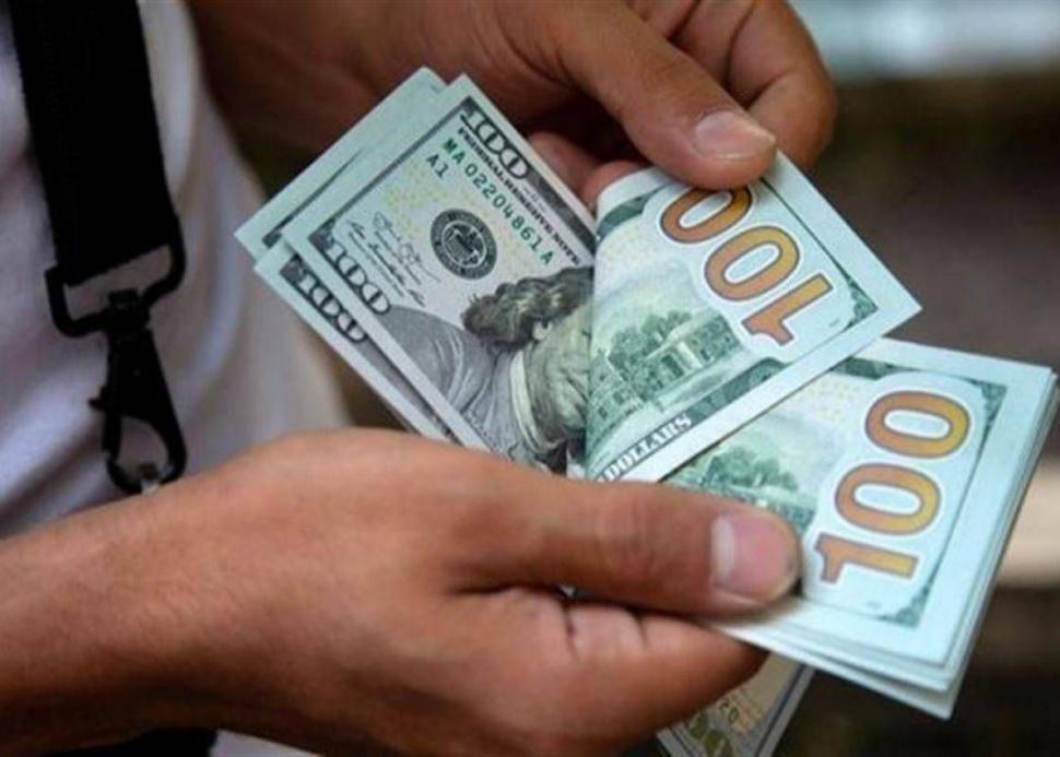 La tensión cambiaria sigue y el FMI envía divisas