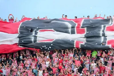 Los fanáticos del “Santo” agotaron las entradas para el duelo con River por Copa Argentina