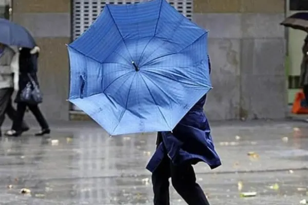 Hay alertas por vientos y tormentas en varias provincias: cómo