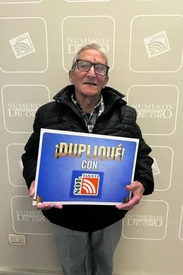 JUAN CARLOS BARRIONUEVO. Tiene 83 años, 4 hijos y 5 nietos.