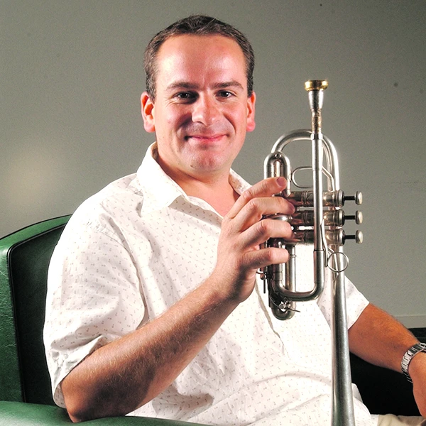 Propuesta en el teatro Alberdi: “Trompetas del mundo” con Nicolás André