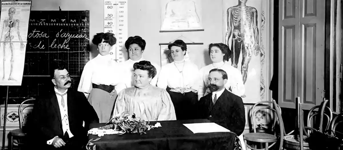 La oportunidad de conocer a fondo a la primera médica argentina