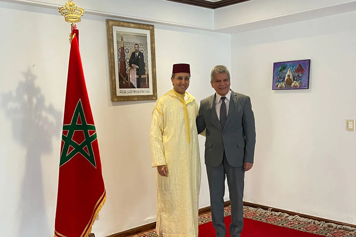 El embajador de Marruecos, Fares Yassir, junto al presidente de la Federación Nacional de Ocio Nocturno (Fedra), Rodolfo Di Pinto.