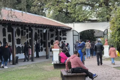 Escuchá las claves de la semana: devuelven armas robadas, el clima y alertas por la suba del dólar