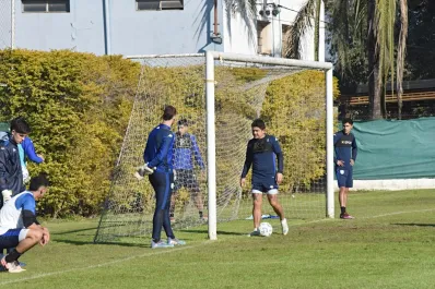 Pulga Rodríguez, otra vez en casa: el sorpresivo regreso del delantero al complejo de Atlético