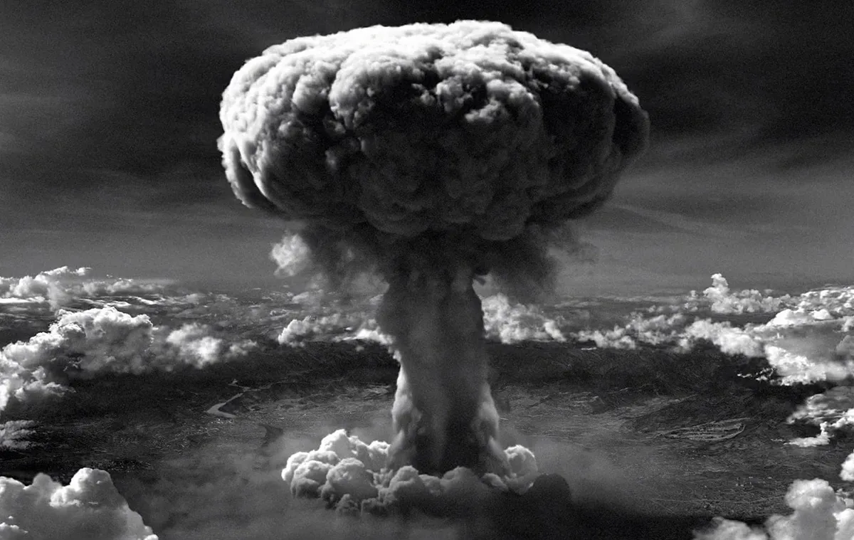 A 80 años de la bomba atómica