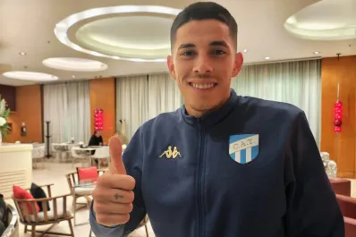 Maximiliano Villa, cada vez más firme en Atlético Tucumán: “A veces ya no hay tiempo para adaptarse, hay que trabajar y jugar”