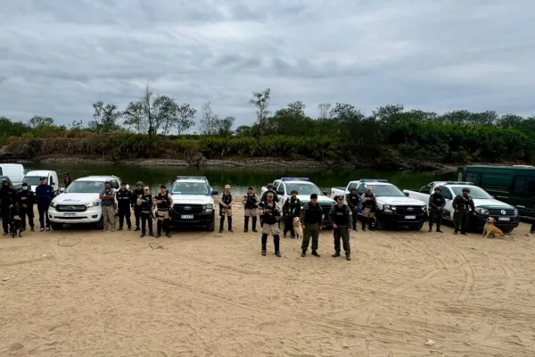 Contrabando millonario en la Finca Karina: detuvieron a una mujer policía durante un allanamiento