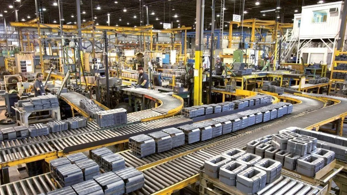 La industria cayó 1,2% en junio, pero cerró el primer semestre con una mejora del 7,1%