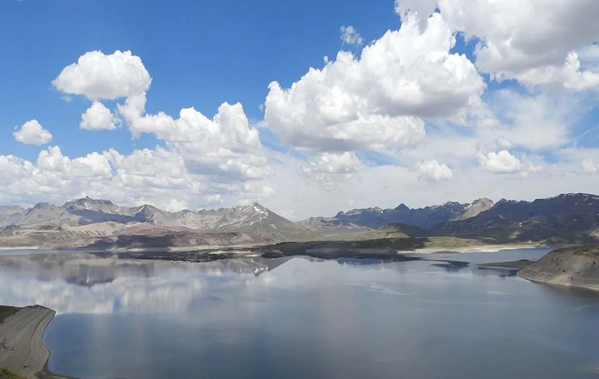 Un segundo volcán se activa y Argentina declara alerta amarilla