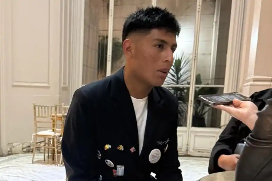 ÉL ES FRANCISCO. Vive en Ancajuli, estudia en Las Arquitas y fue elegido por una beca internacional para conocer otra cultura. / CORTESÍA ROTARY CLUB DE TUCUMAN