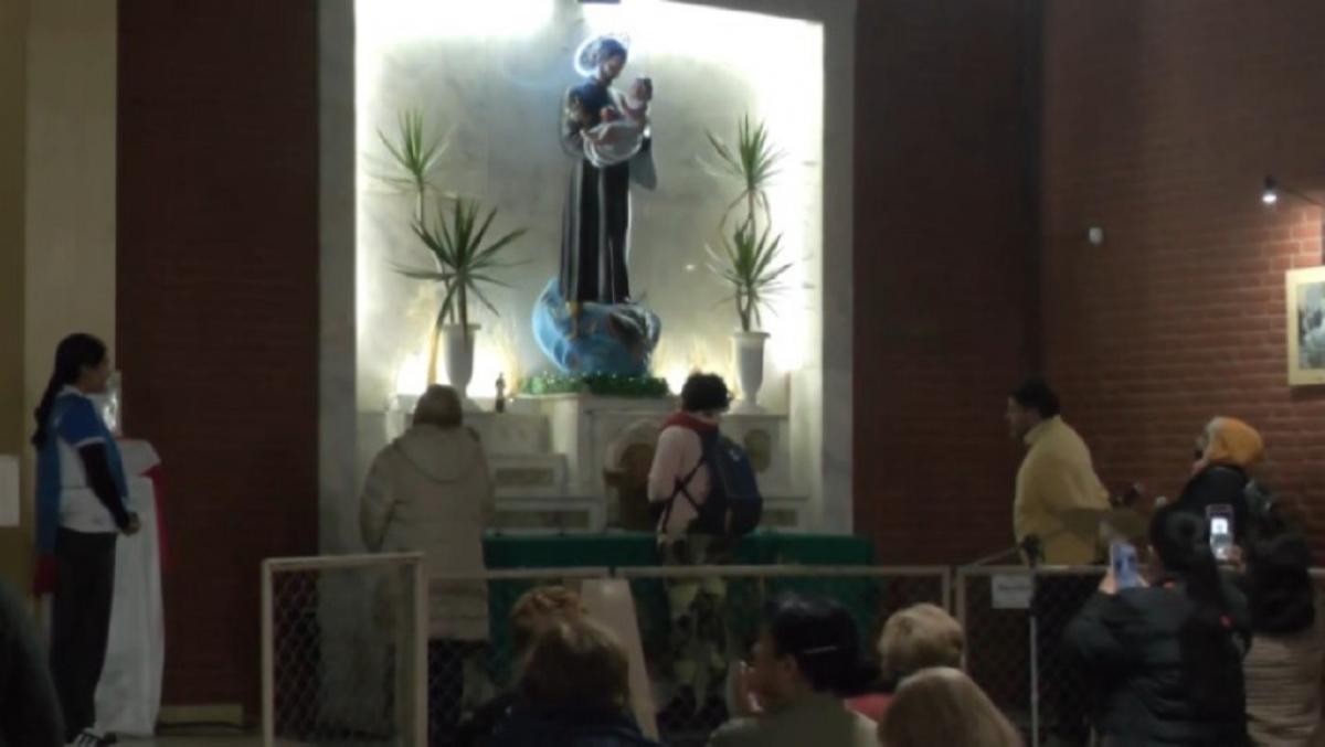 San Cayetano, el Patrono de la Esperanza: Miles de Tucumanos Buscan Pan, Trabajo y Salud en su Día Festivo