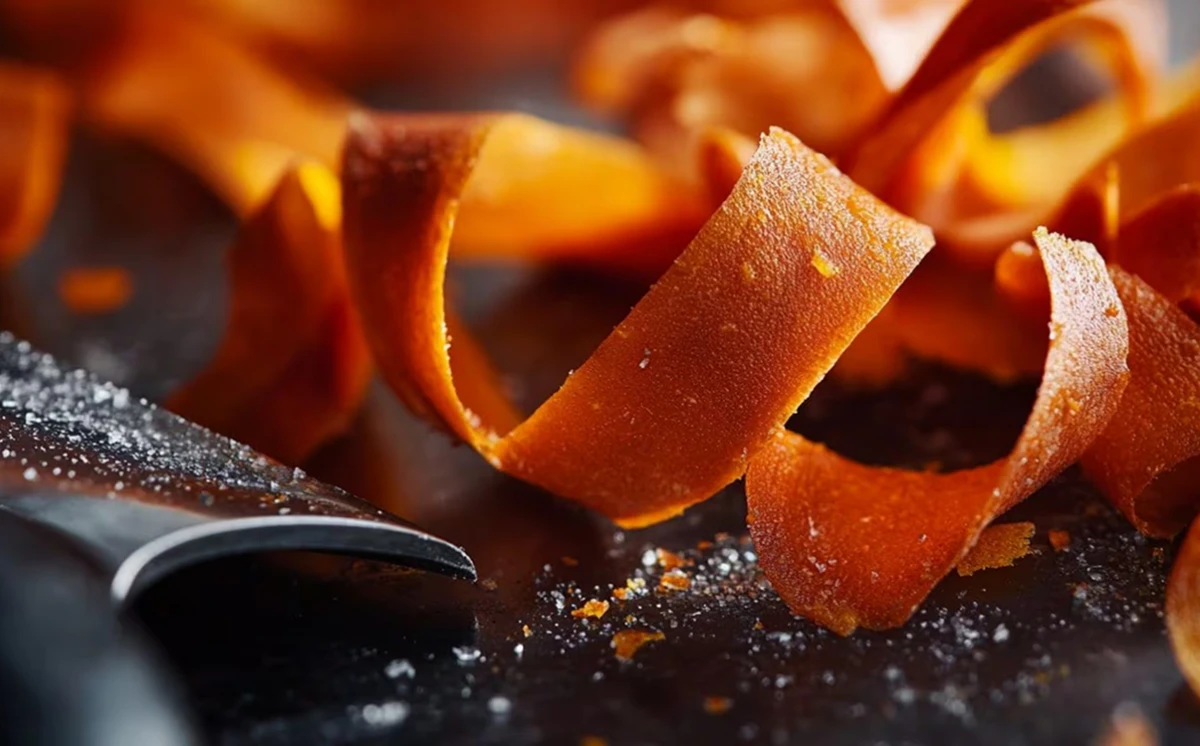 Cáscaras de zanahoria en las ventanas: los beneficios que desconocías de este uso