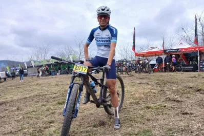 Agustina Apaza y su romance eterno con el Trasmontaña de mountain bike