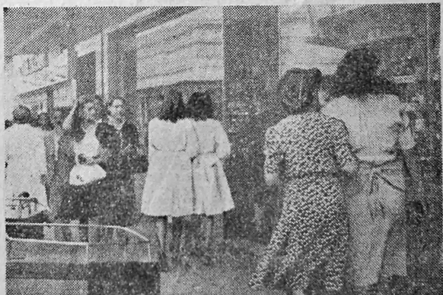 Recuerdos fotográficos: 1946. Se abre la primera “calle paseo”  capitalina