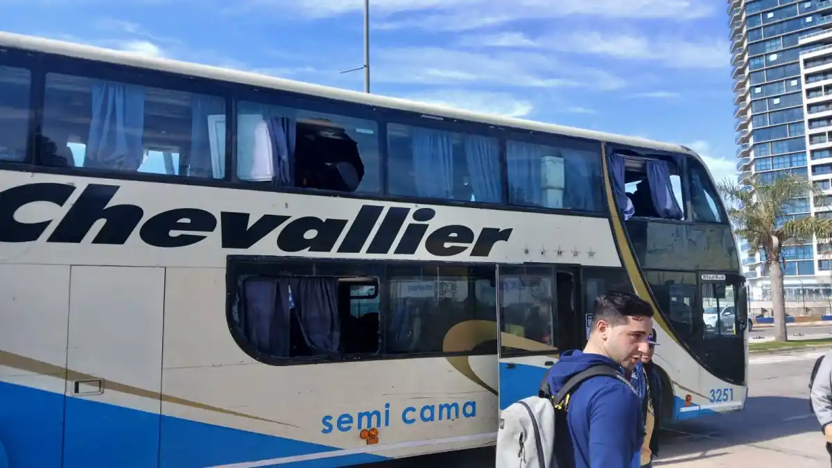 Así llegaron los colectivos de Rosario Central.