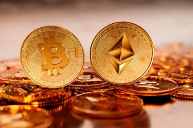 Ethereum sigue su rally y Bitcoin repunta en el mercado de criptomonedas