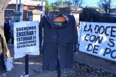 Paro en la UNT: Adiunt advierte sobre renuncias y precarización