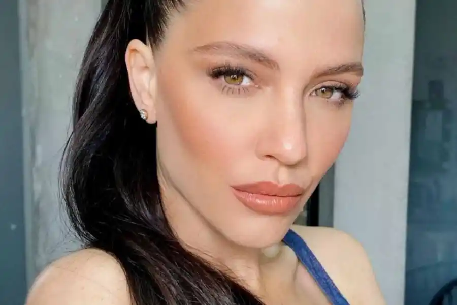 Quién es la modelo y empresaria que estaría iniciando un romance con Martín Menem
