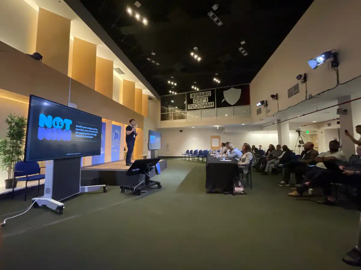 EXPOSICIÓN MUNDIAL. NotNini fue la ganadora del programa Draper House Americas. / CORTESÍA MARCO CANEVARO