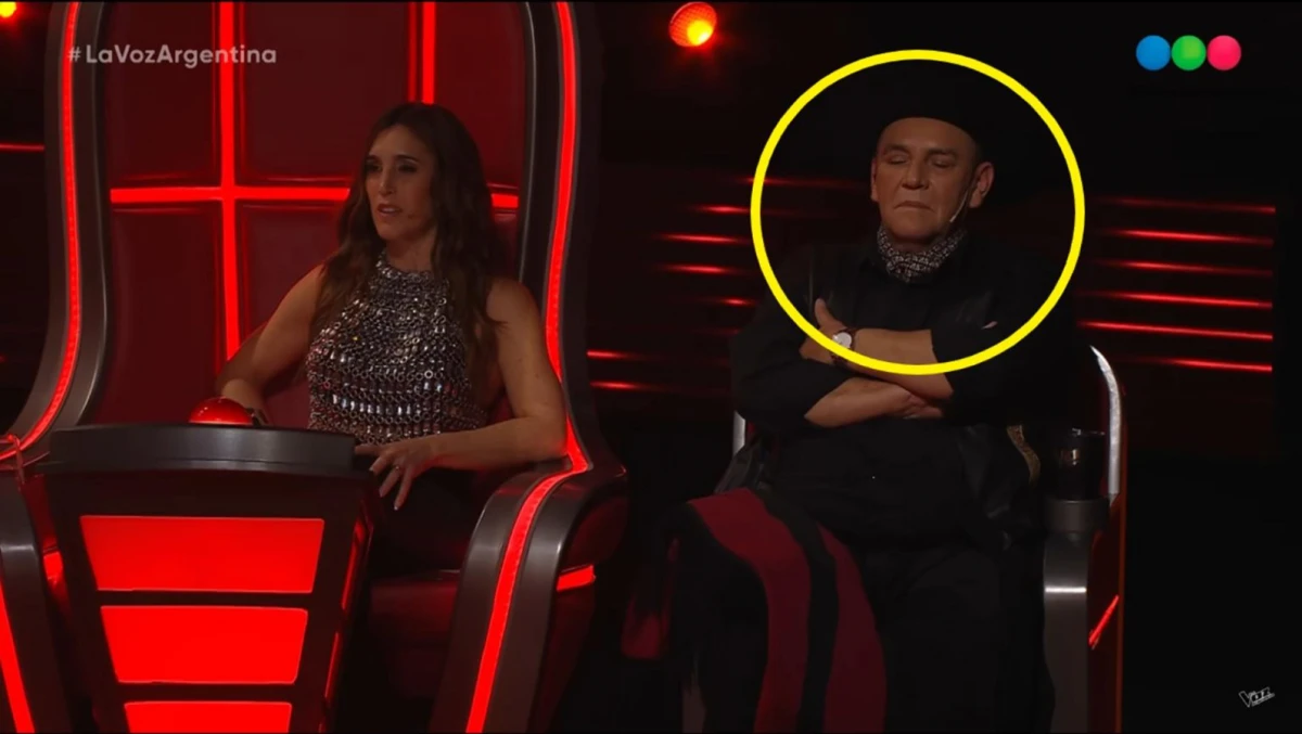 El Chaqueño Palavecino se quedó dormido en La Voz