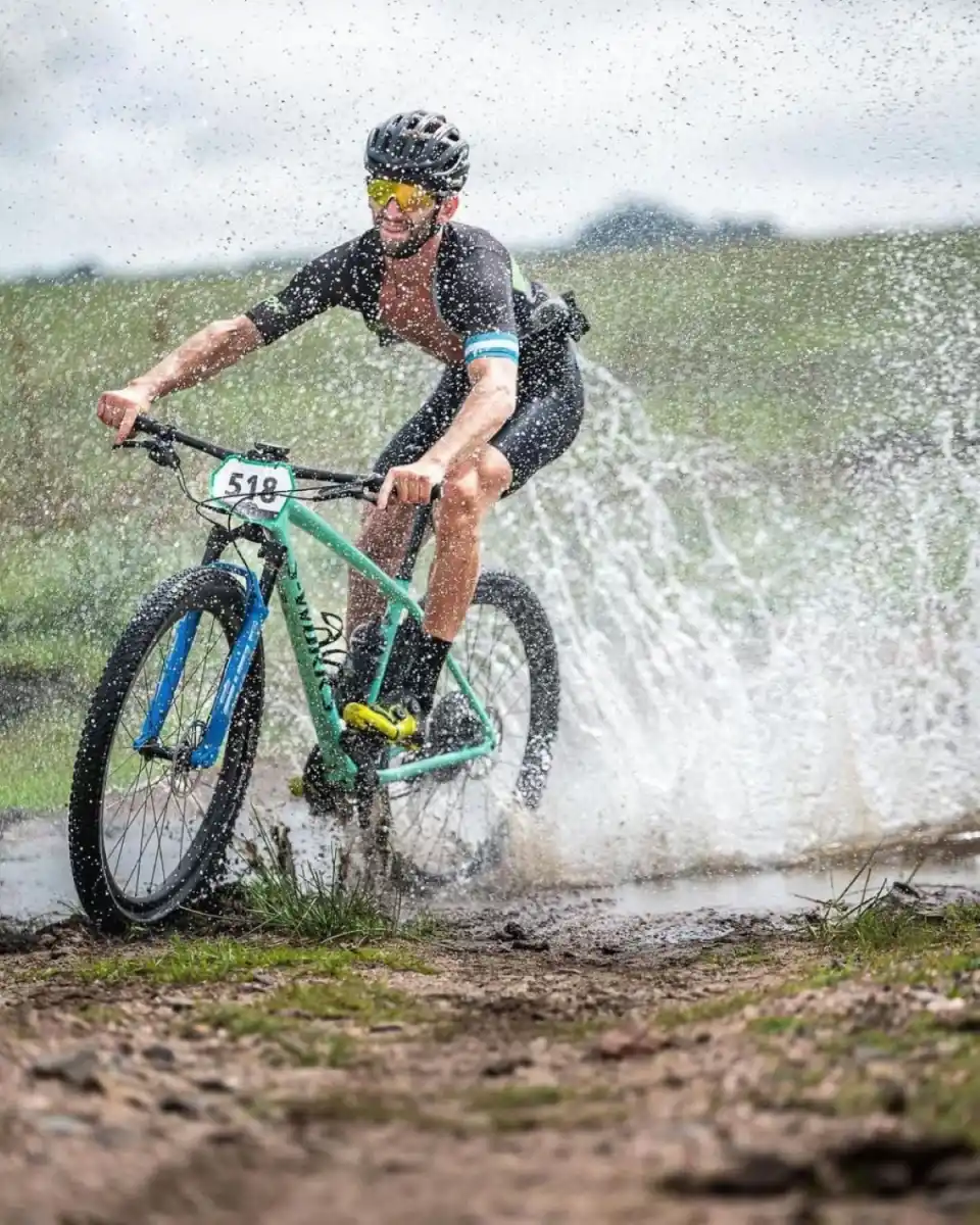 DEBUT. Juan Pablo Romero competirá por primera vez en el Rally Trasmontaña de mountain bike.
