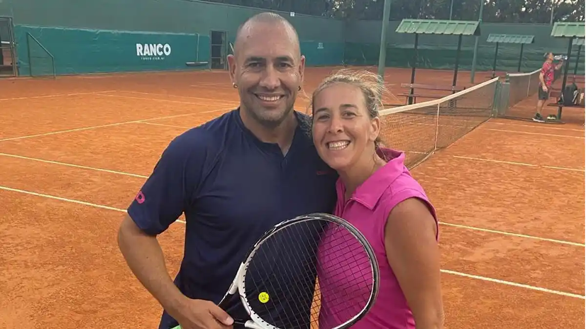 DOBLES MIXTOS. Marcelo Paz, de Pergamino, conoció a la tucumana Virginia Tavella en Mendoza y ahora comparten torneos por Argentina.
