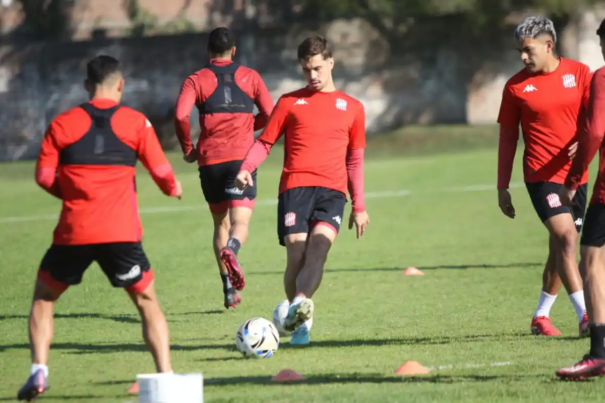 AUTOCRÍTICA. Matías García aseguró que San Martín disputó un mal primer tiempo contra Deportivo Madryn.