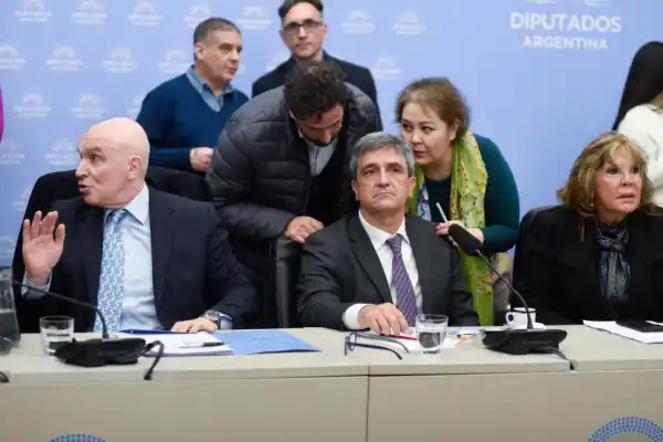 El Gobierno nacional mostró intención de negociar por los ATN