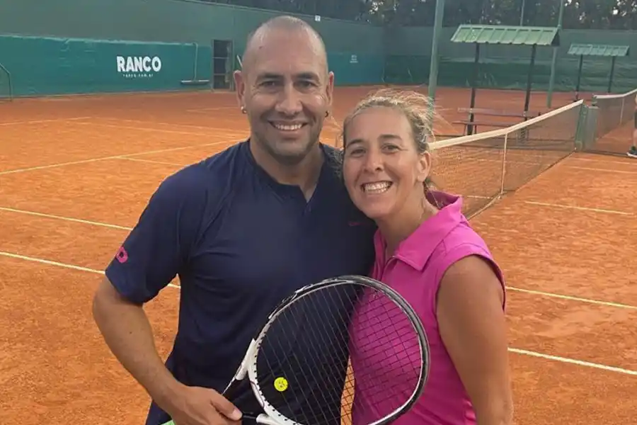 DOBLES MIXTOS. Marcelo Paz, de Pergamino, conoció a la tucumana Virginia Tavella en Mendoza y ahora comparten torneos por Argentina.