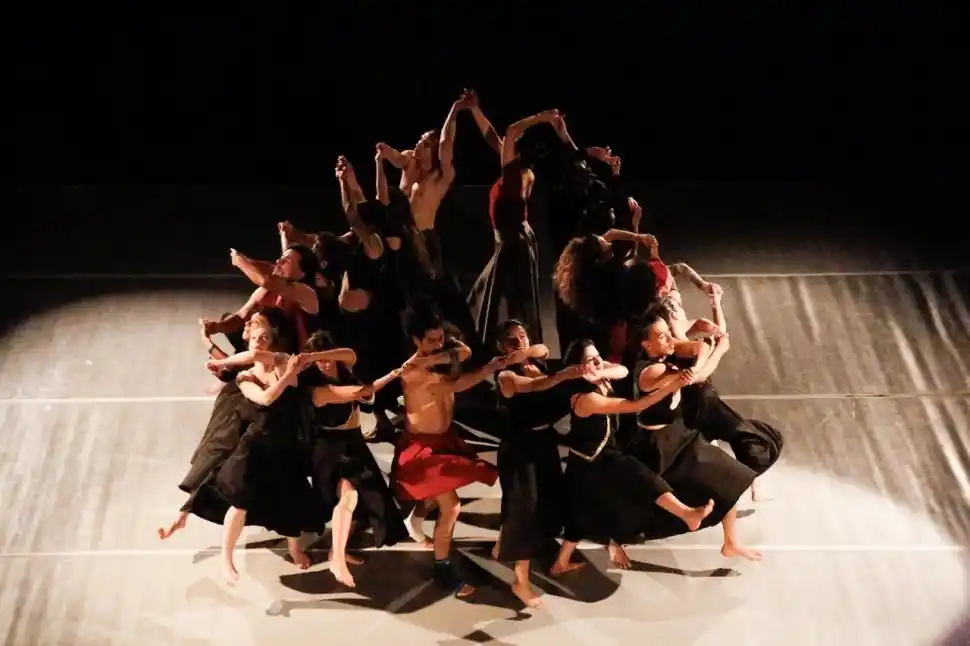 CUERPOS EN MOVIMIENTO. La Compañía de Danza Contemporánea del Ente Cultural presentará esta noche “Ronda” en el Espacio Don Bosco.