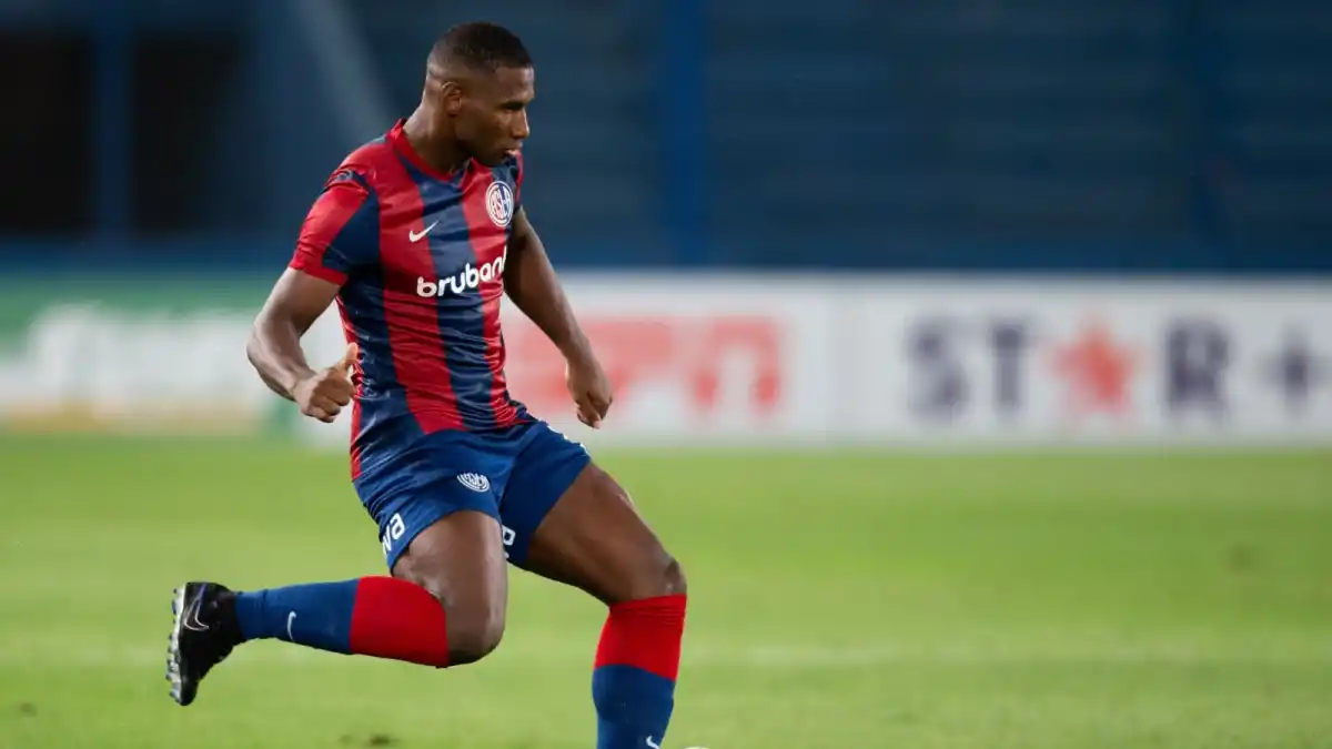 “Siempre nos inclinan la cancha”, Romaña apuntó contra el arbitraje tras la derrota de San Lorenzo